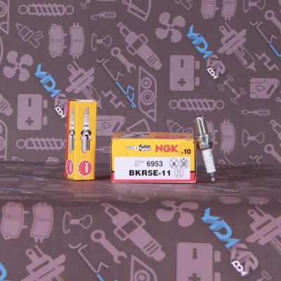 شمع ان جی کی BKR5E-11 2